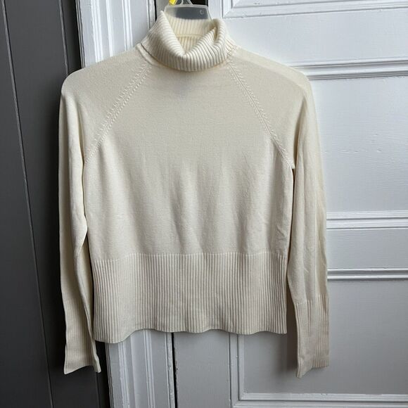Apostrophe Vintage Ivory/Cream Super Soft Turtleneck Long Sleeve Sweater SP - Picture 1 of 3